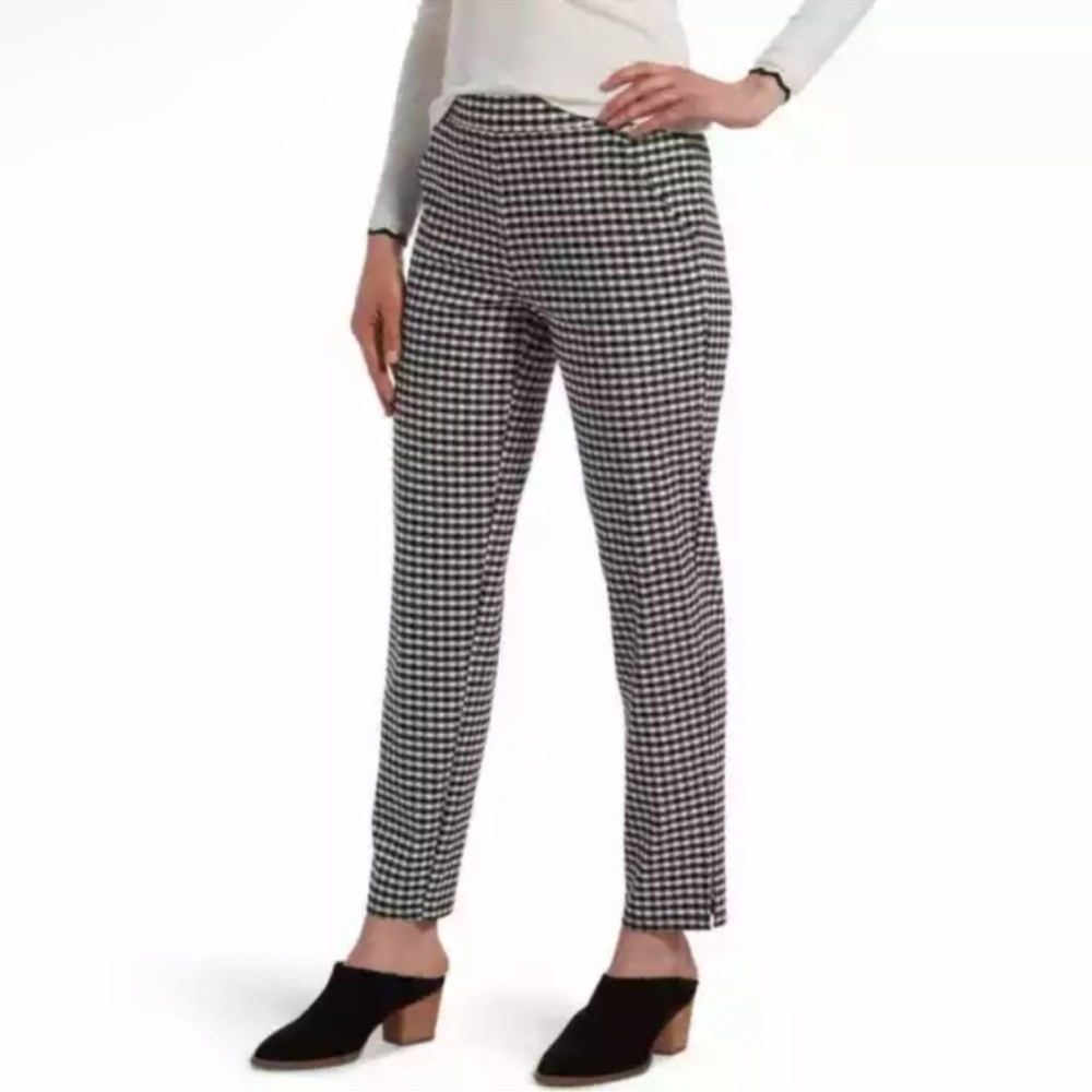 Hue Black and White Gingham Print Pull On Ankle Trouser Pants